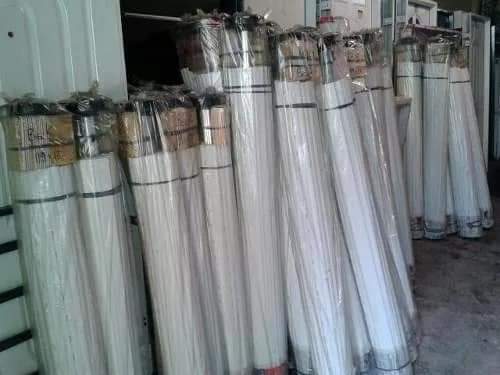 A/Cortina de pvc de enrrollar manual de 1,1x1,3 mts