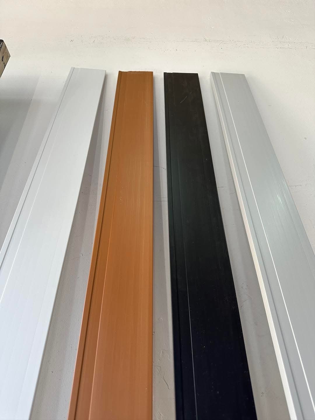 Zócalos de pvc línea recta 100 mm