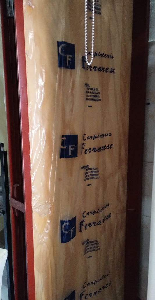 Puerta placa pino 70 cm reforzada